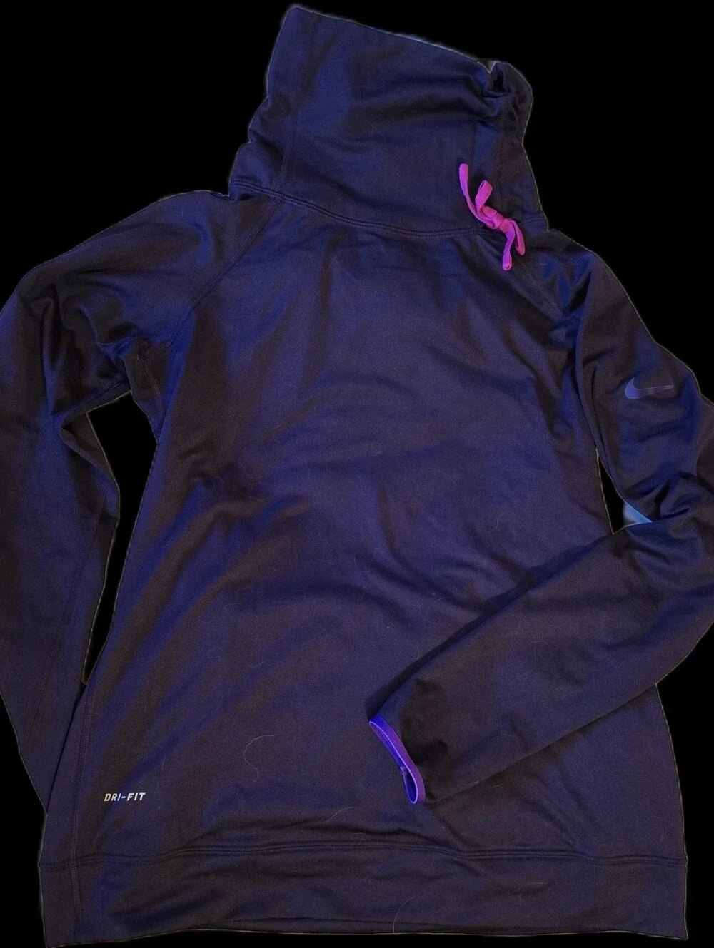 Nike Women’s Purple High-Neck Dri-FIT Cold Weather Pullover Good Condition Sz L.